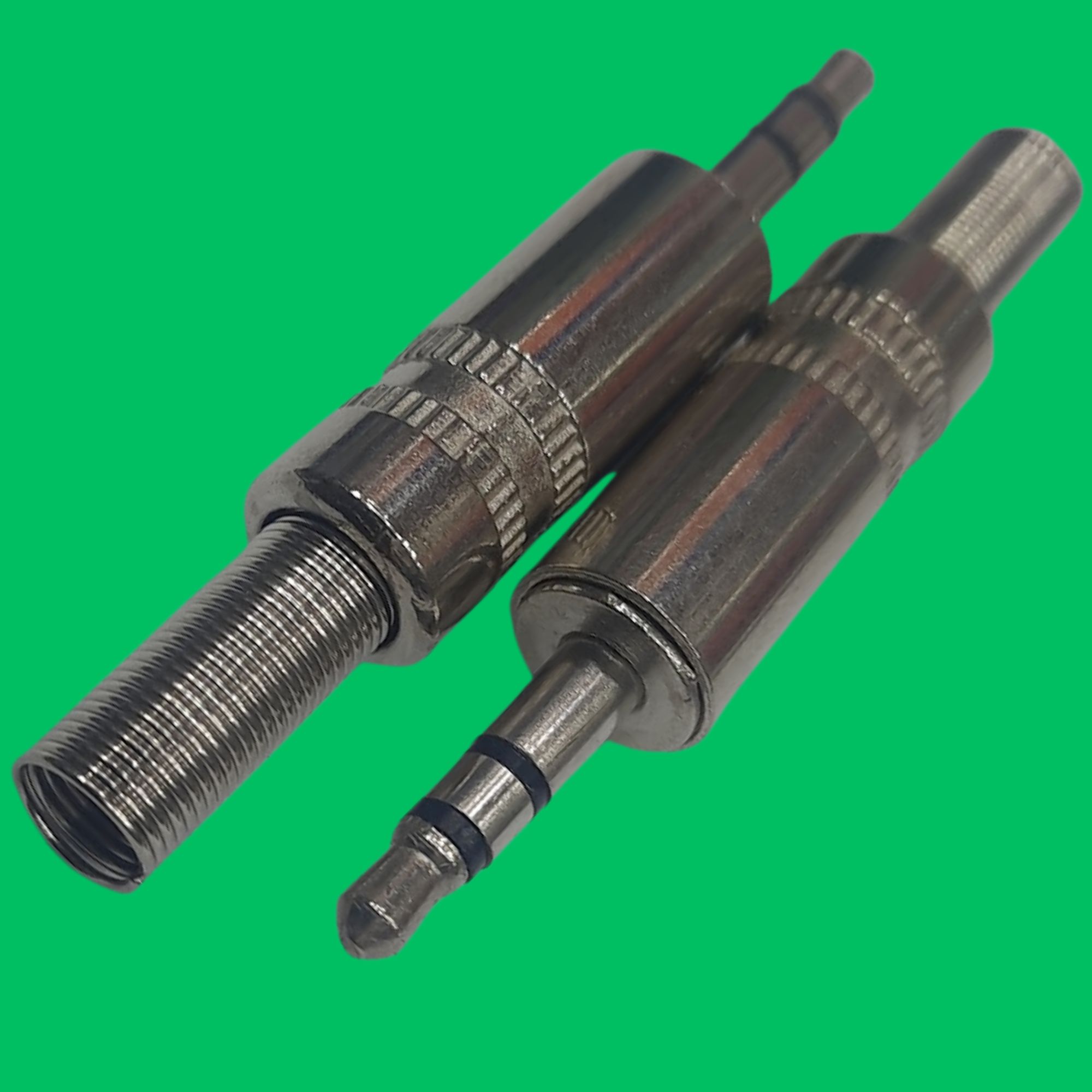3.5mm Stereo Solder Male Plug (Silver-Metal)