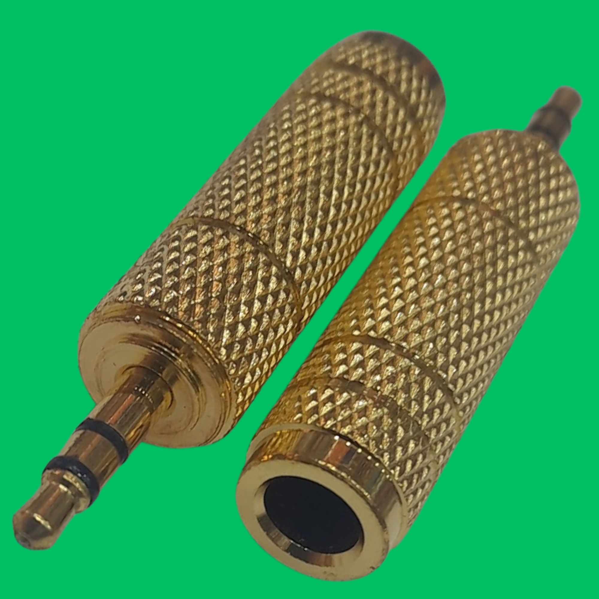 3.5mm Stereo Male to 6.35mm Stereo Female Adapter (Gold-Metal)