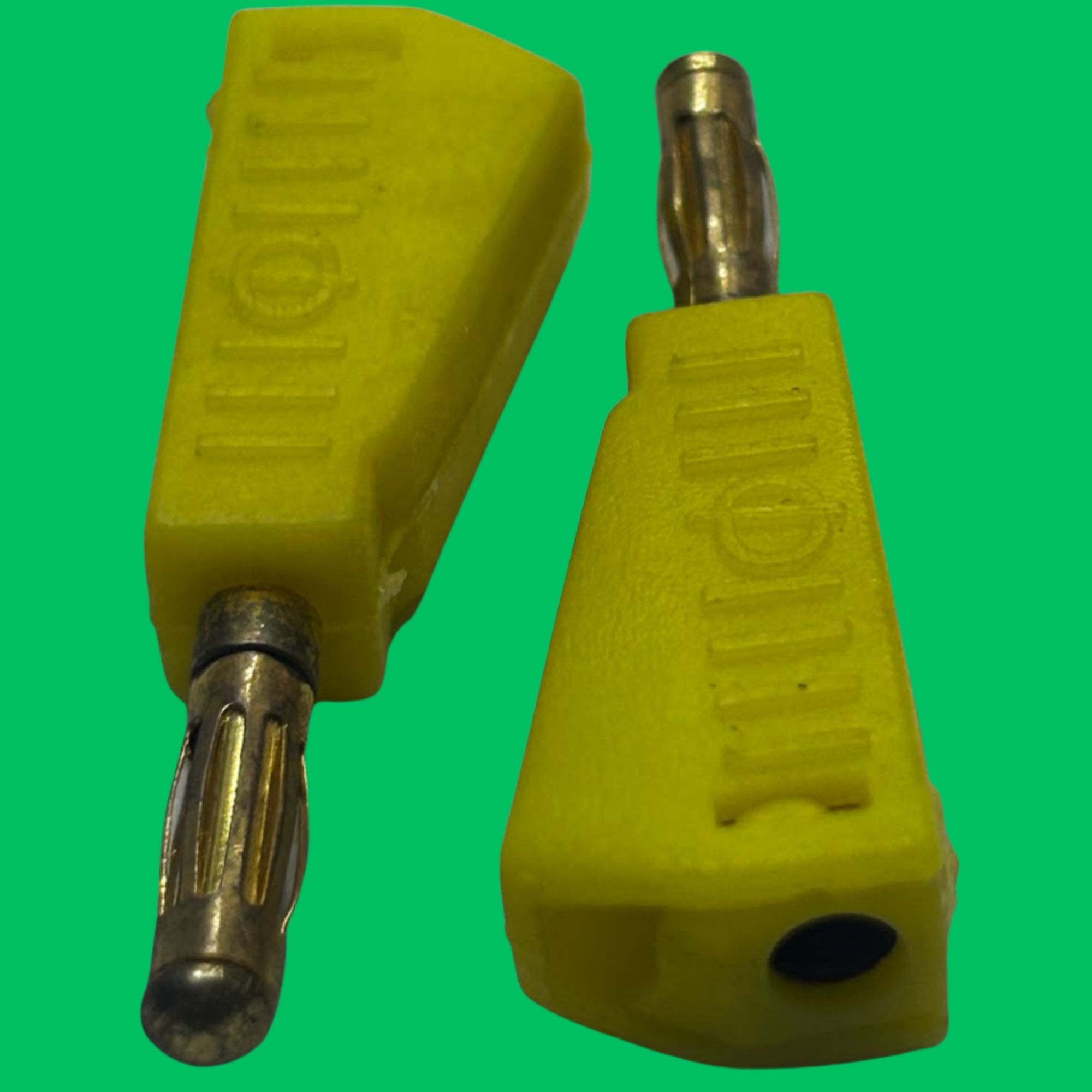 4mm Stackable Banana Plug (Yellow-Gold)