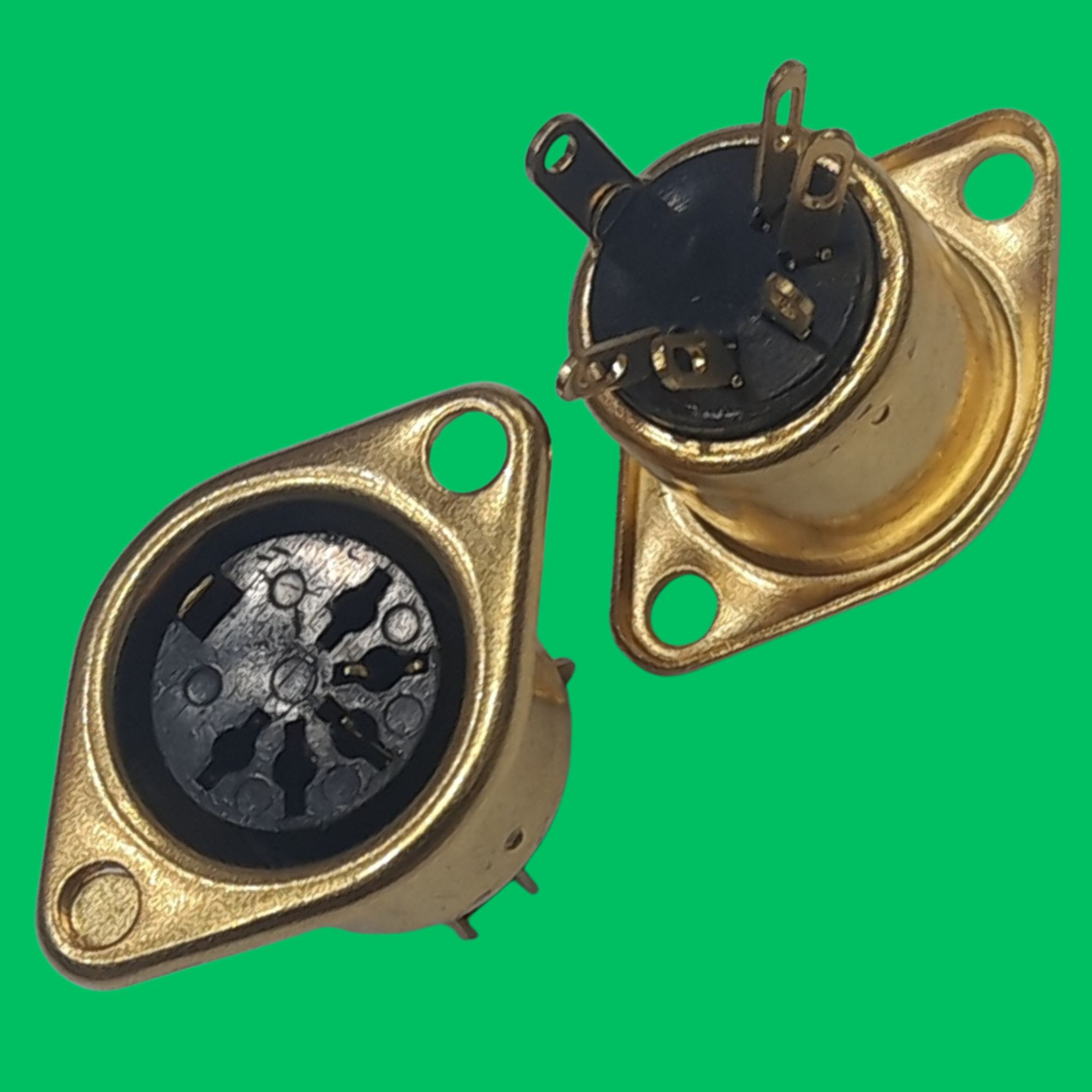 DIN 5-Pin Panel-Mount Female Chassis Socket (Gold-Metal)