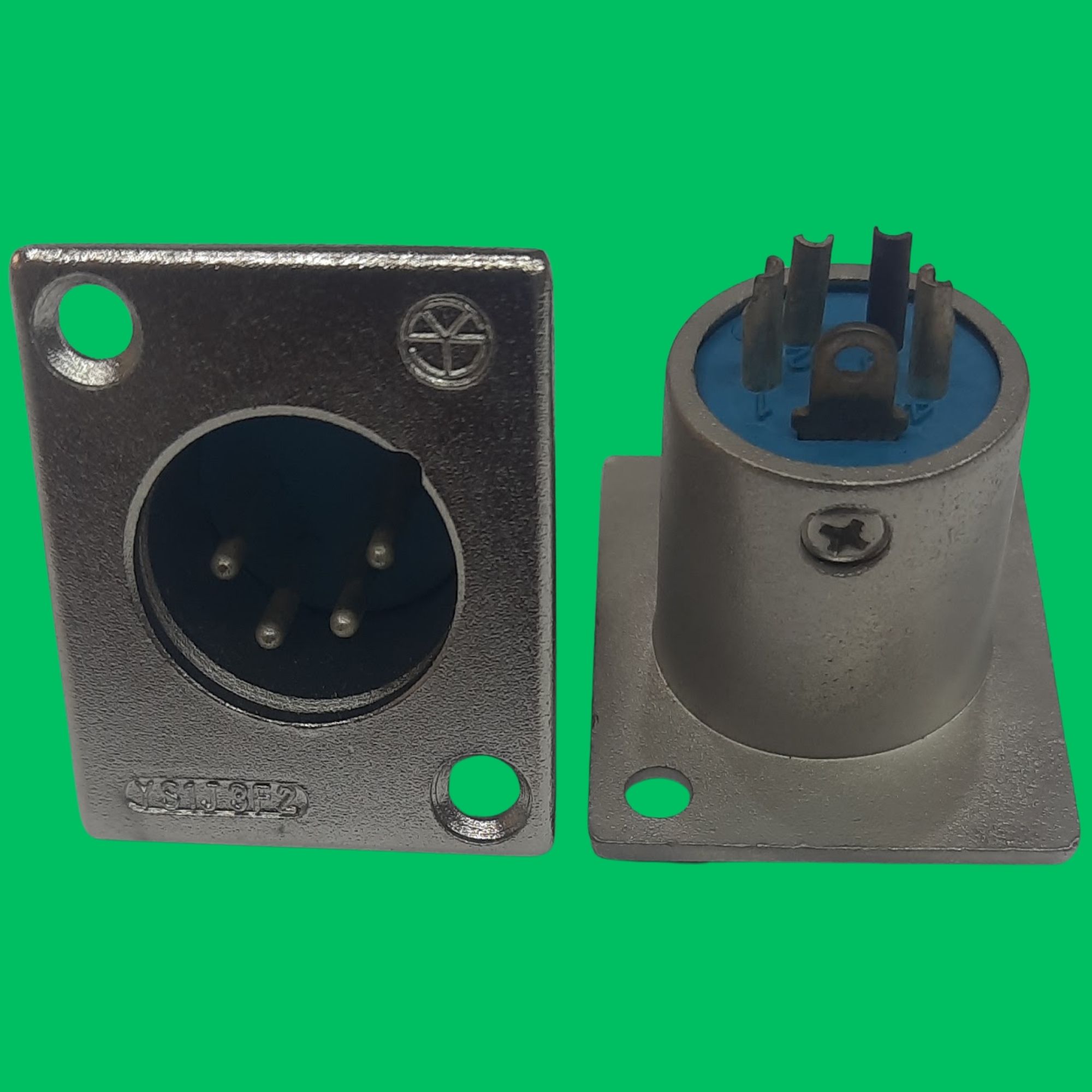 XLR 4-Pin Panel-Mount Male Chassis Socket (Silver-Blue)