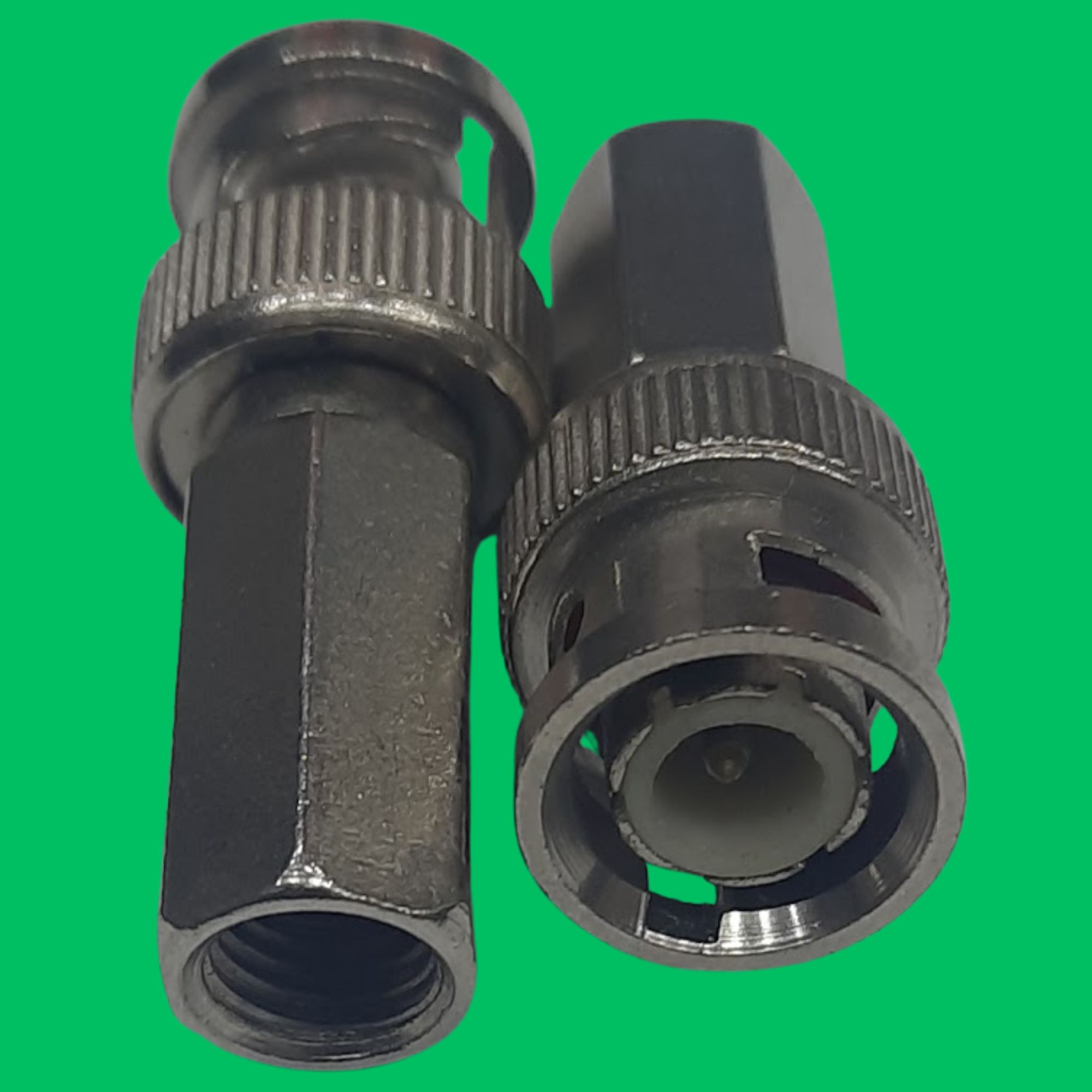 BNC Male Screw-Type Plug for RG6 (Silver-Metal)