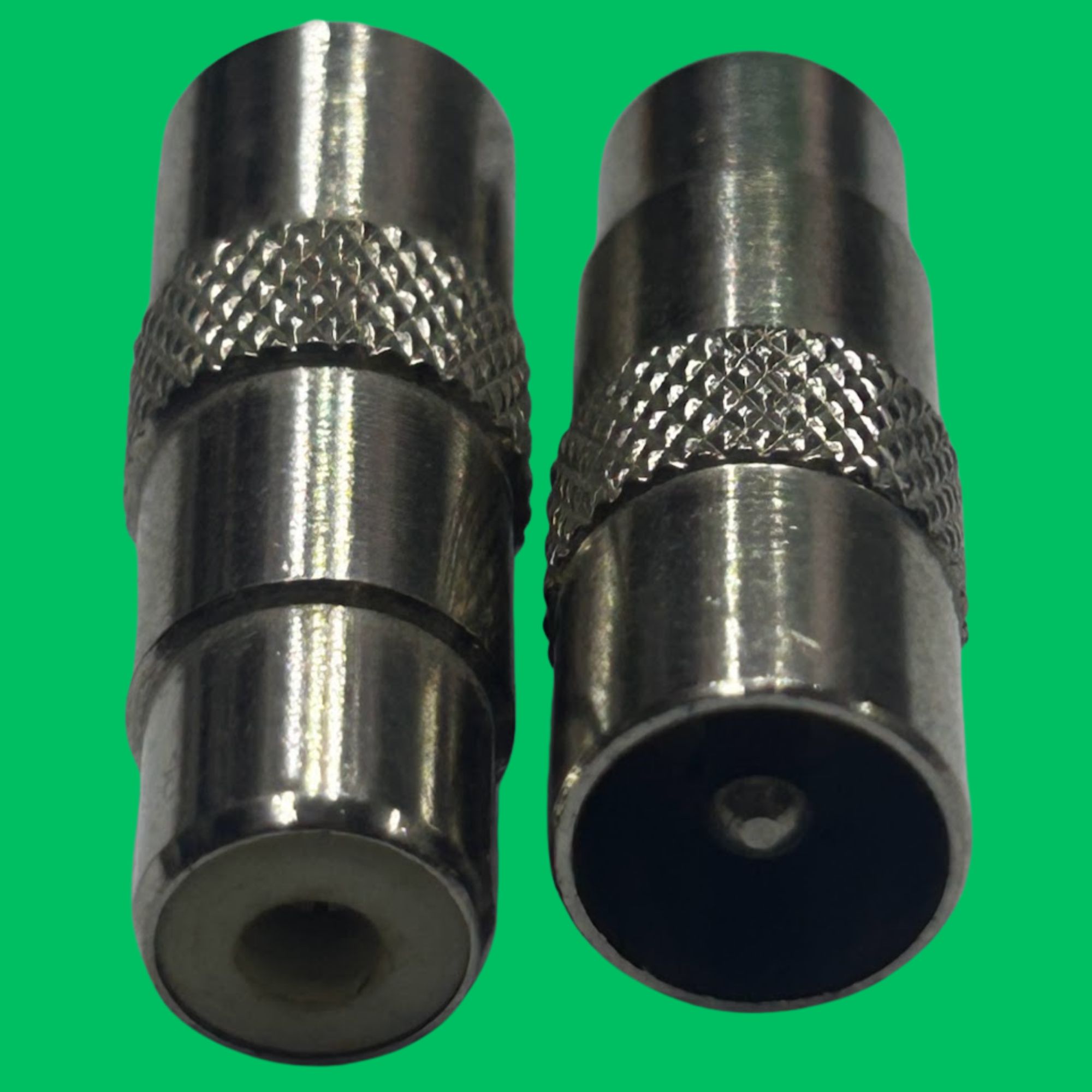RF Male TV Aerial to RCA Female Adapter (Silver-Metal)