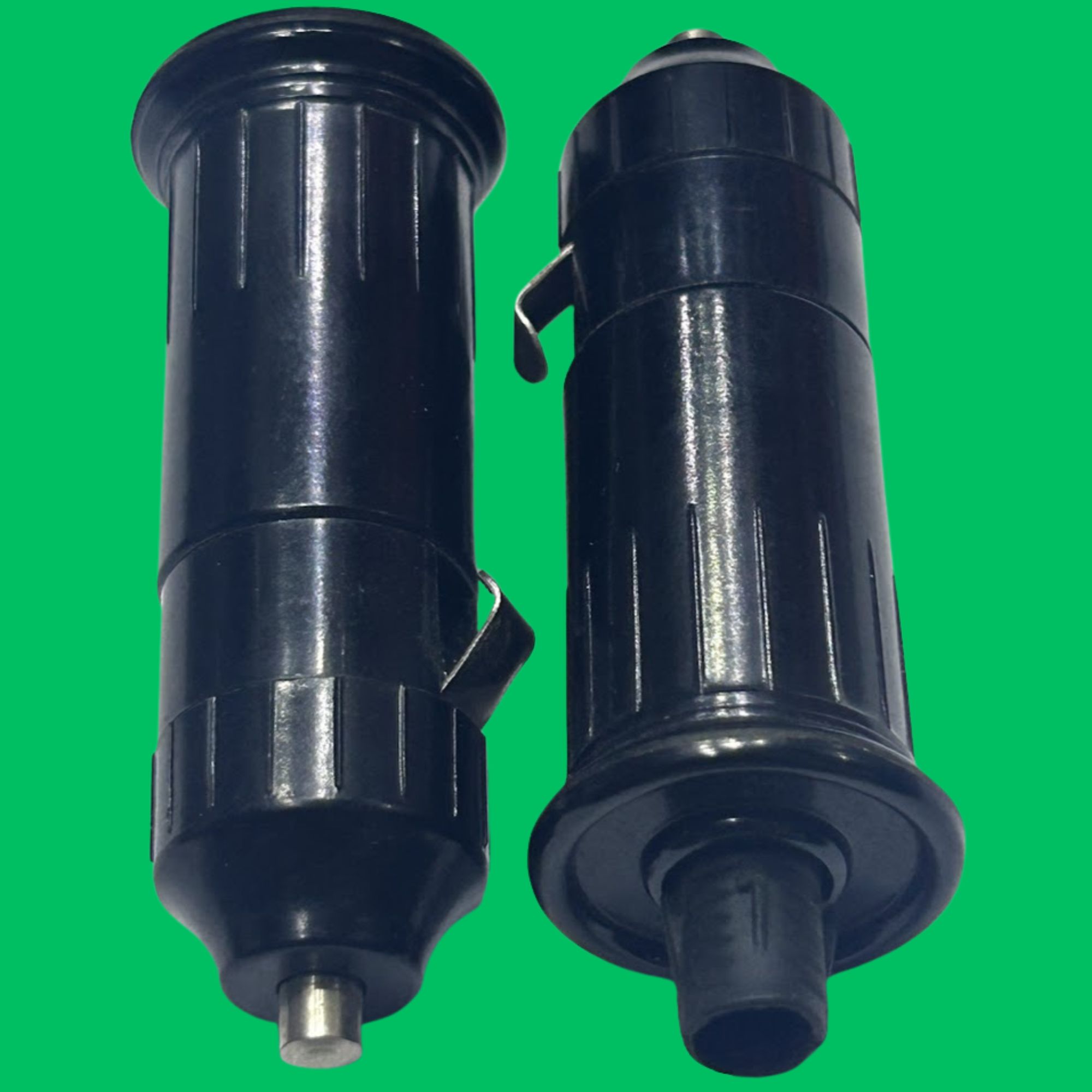 12V Car Cigarette Lighter Plug (Black-Silver)