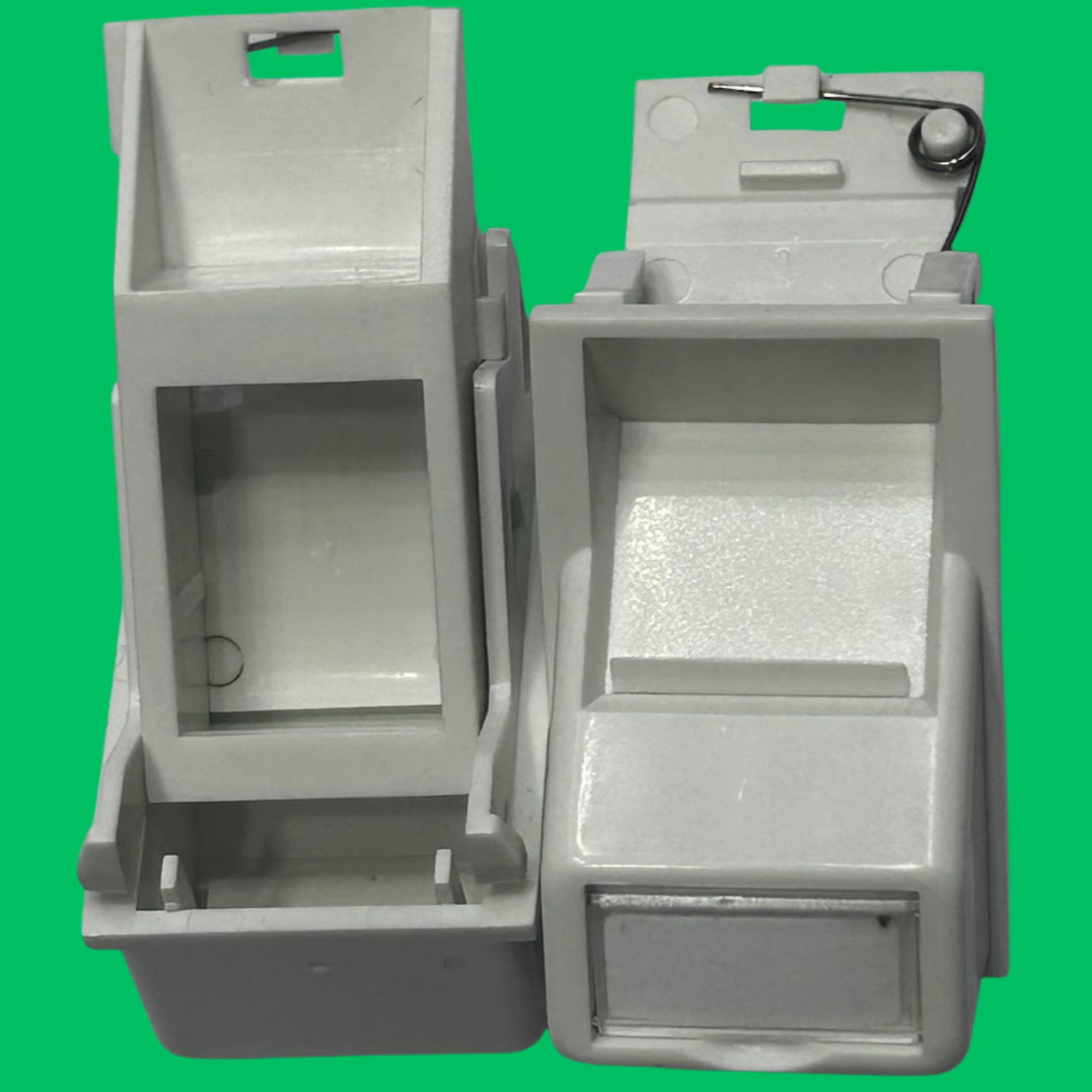 Angled 1-Port Shuttered Keystone Module (White)
