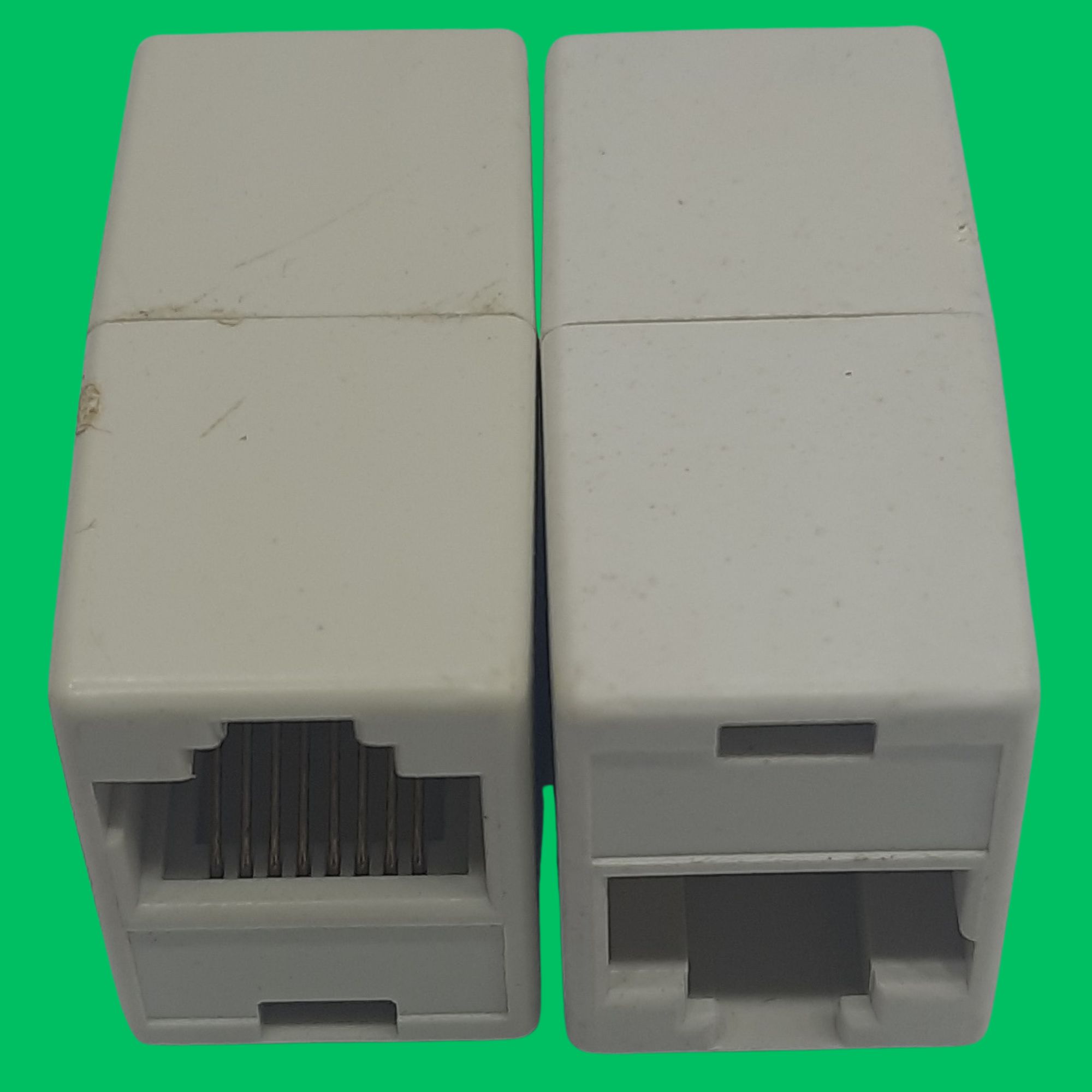 Cat5e/Cat6 RJ45 Female Inline Coupler (Beige)