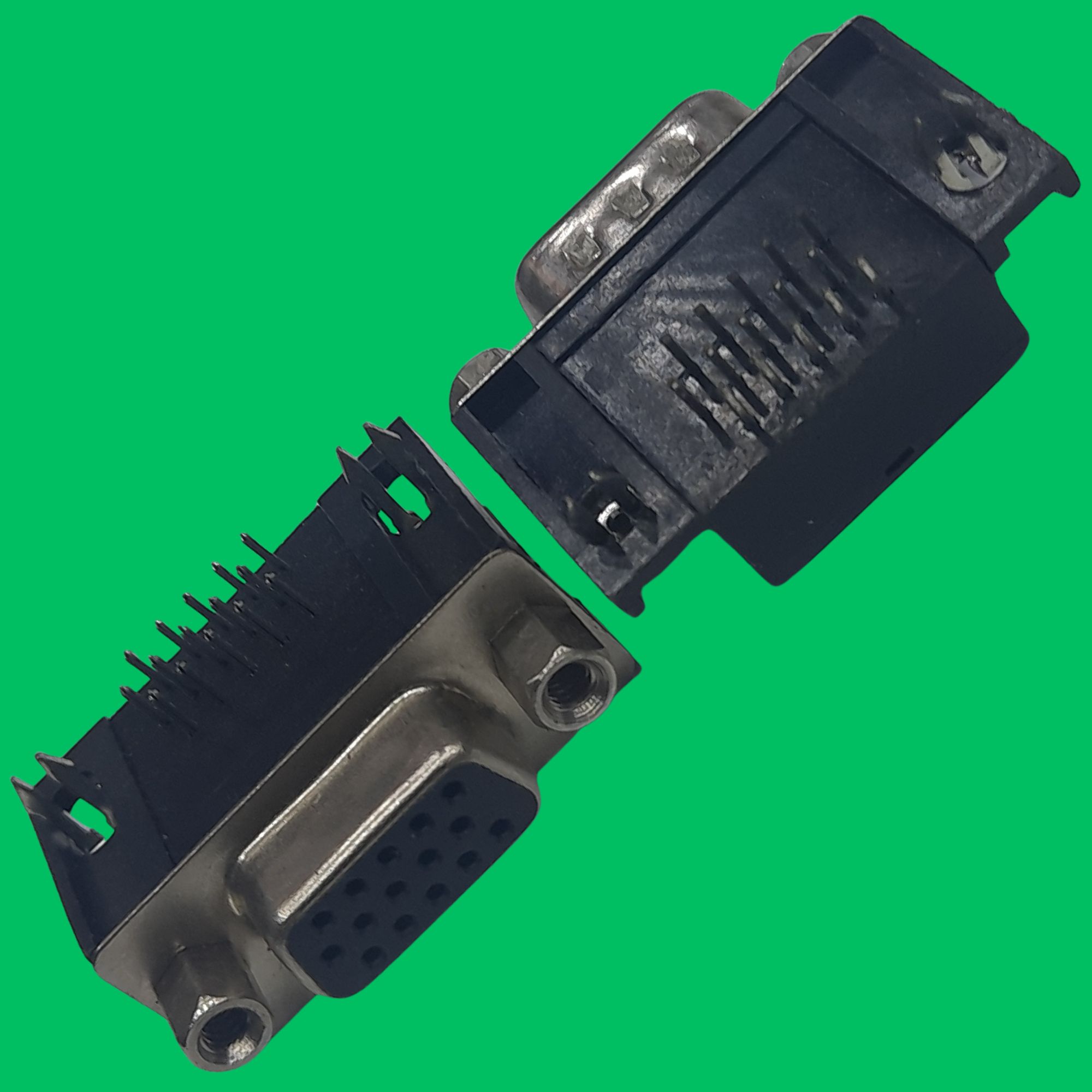 VGA Female Right-Angle PCB Connector (Black-Silver)