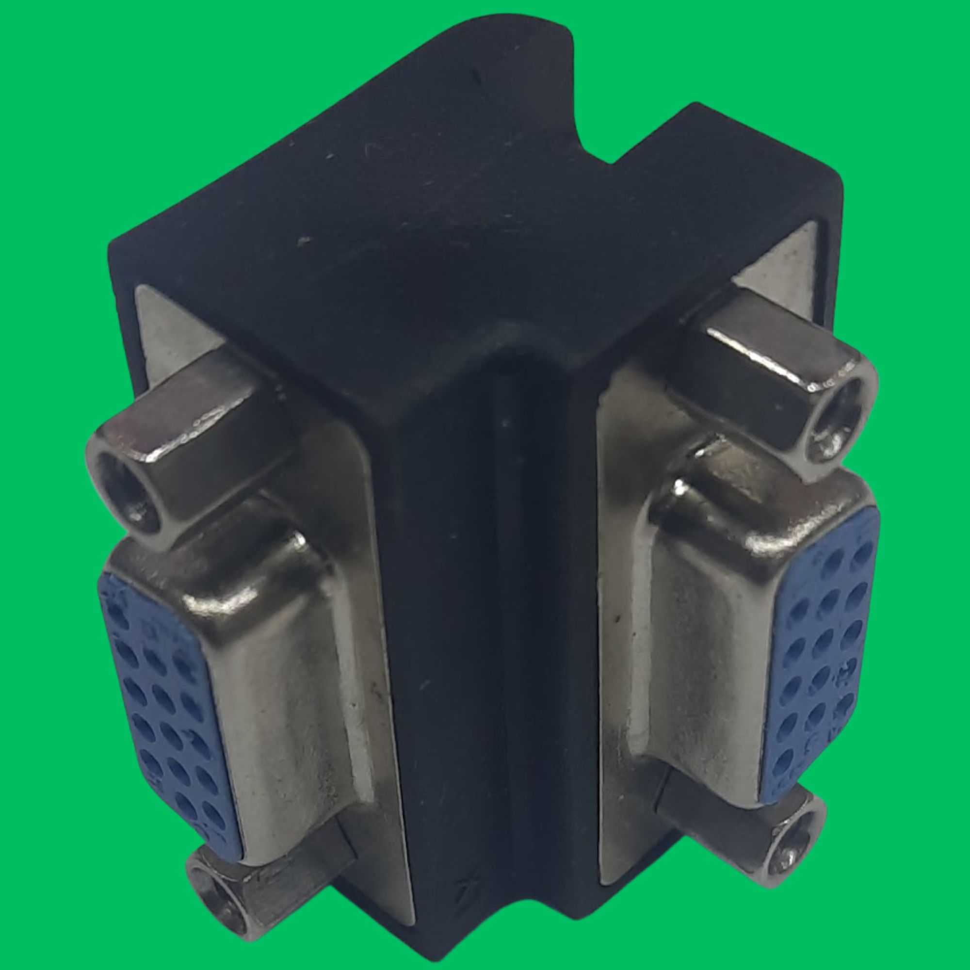 VGA Female to VGA Female 90° Right-Angle Adapter (Black-Blue)